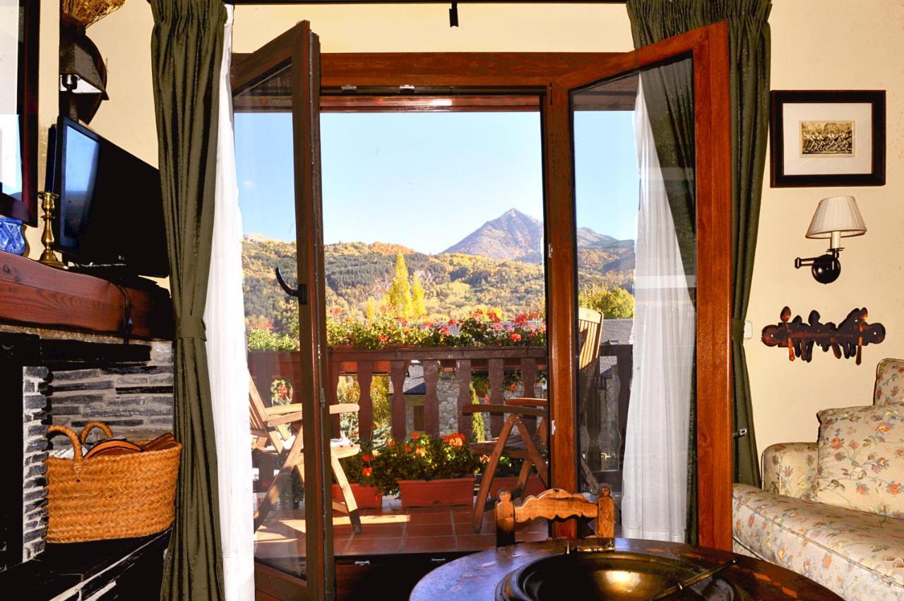 Chardin D'alto-apartamentos Chardins Holiday home Benasque